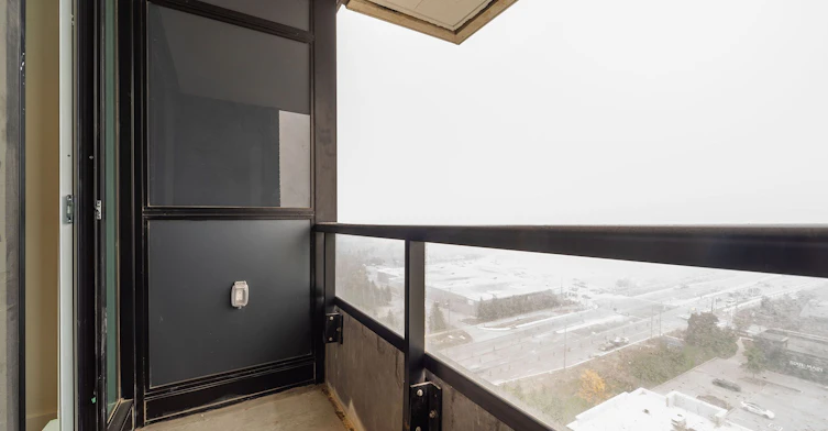 1102-297 Oak Walk Drive, Oakville, ON, L6H 6Z3 - 18