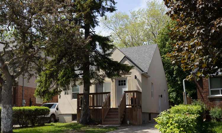 76 Macdonald Street