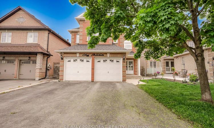 13 Tarquini Crescent