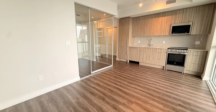 3904-430 Square One Drive, Mississauga, ON, L5B 0L6 - 9