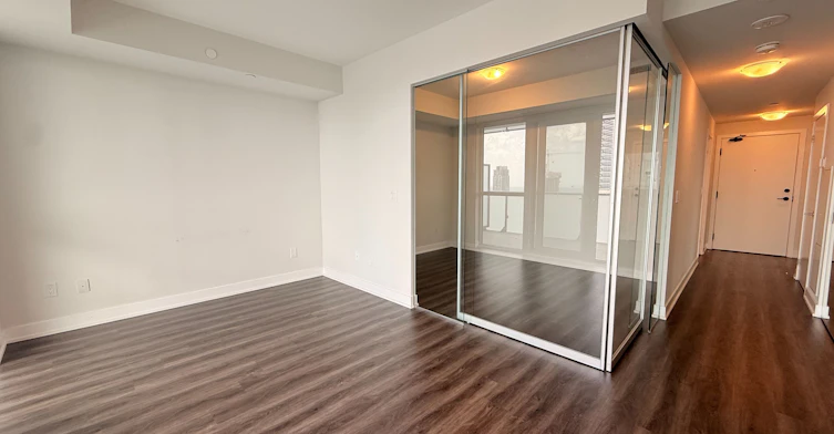 3904-430 Square One Drive, Mississauga, ON, L5B 0L6 - 5
