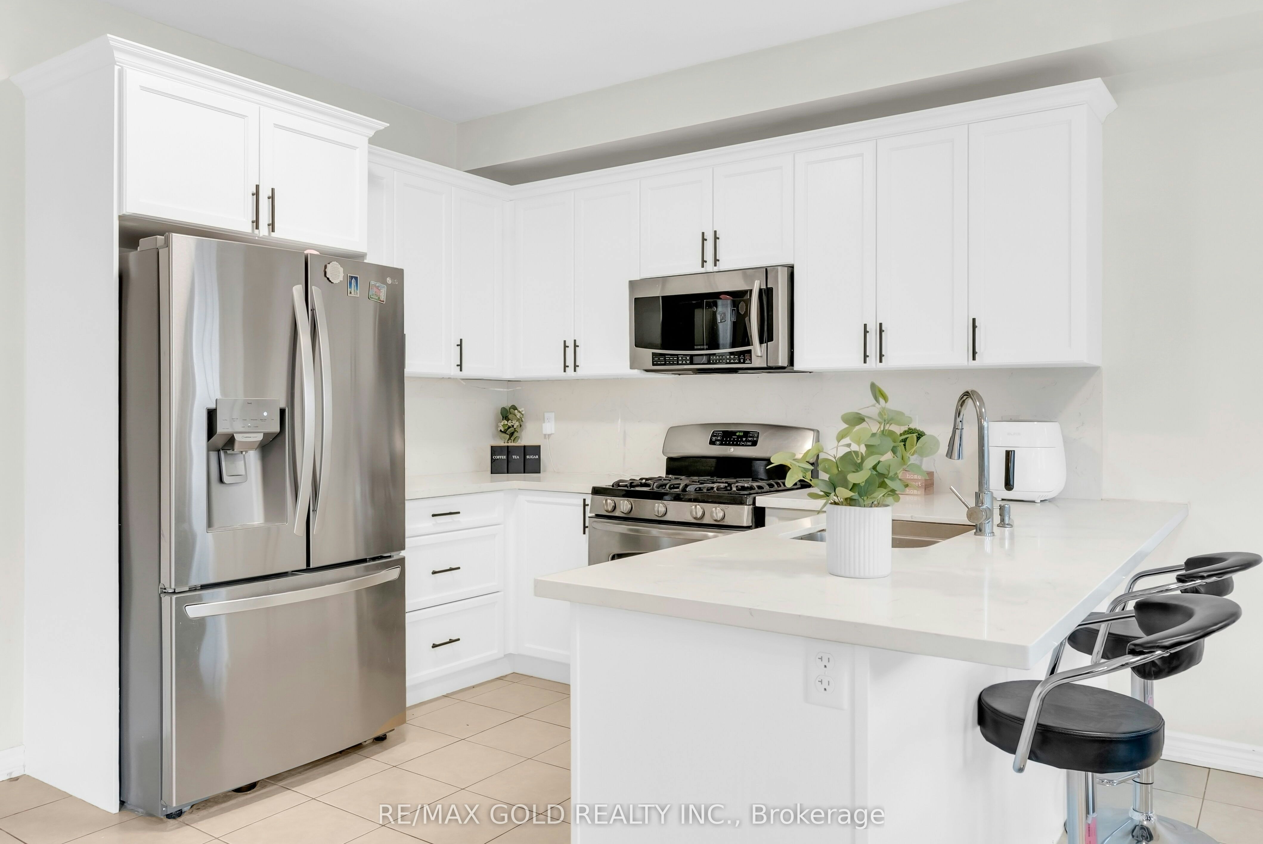 569 Miller Way, Milton, ON, L9T 8L8