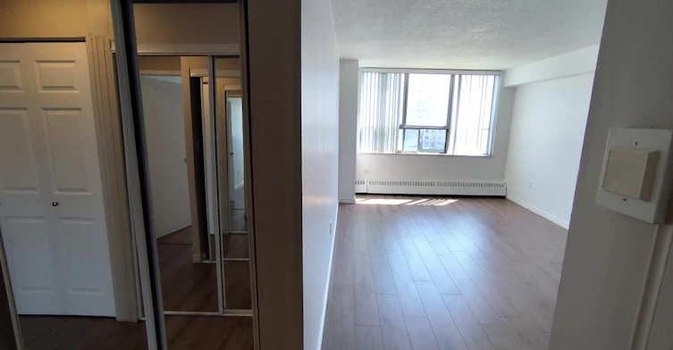 612-100 Lotherton Pathway, Toronto, ON, M6B 2G8 - 3