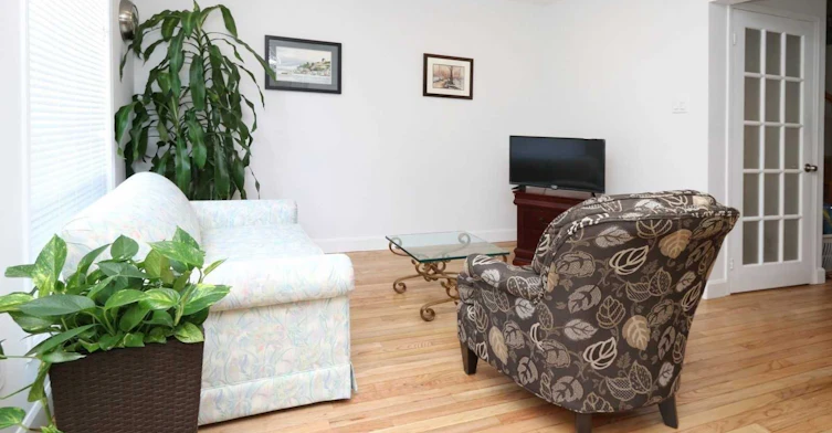30-5659 Glen Erin Drive N, Mississauga, ON, L5M 5P2 - 2