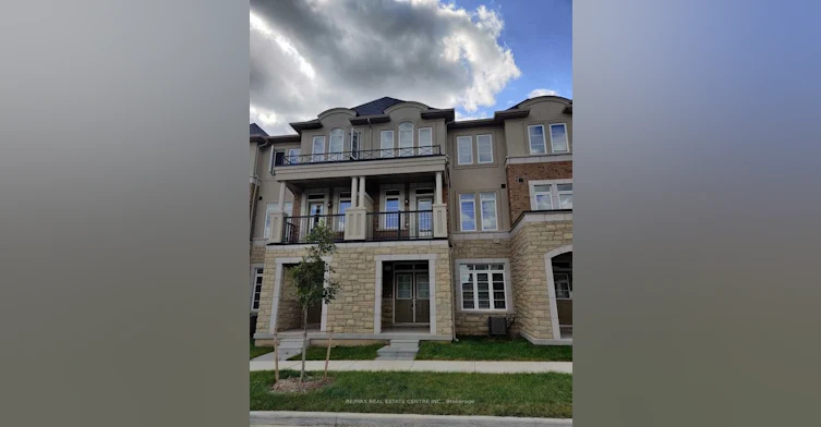 4-3298 Erasmum Street, Oakville, ON, L6M 1S3
