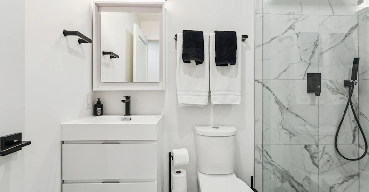 Lower-73 Guthrie Avenue, Toronto, ON, M8Z 2M9 - 17