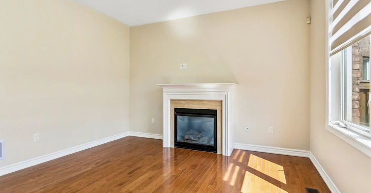 Upper-15 Learmont Avenue, Caledon, ON, L7C 3N3 - 11