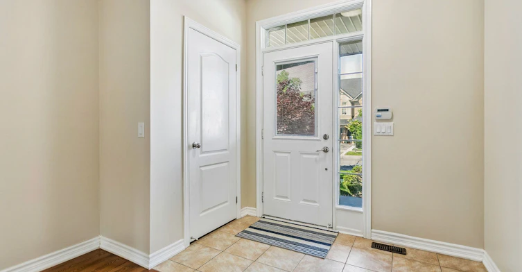 Upper-15 Learmont Avenue, Caledon, ON, L7C 3N3 - 4