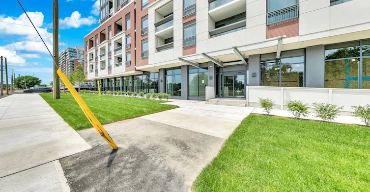 519-4010 Eglinton Avenue W, Toronto, ON, M9A 4M2 - 24
