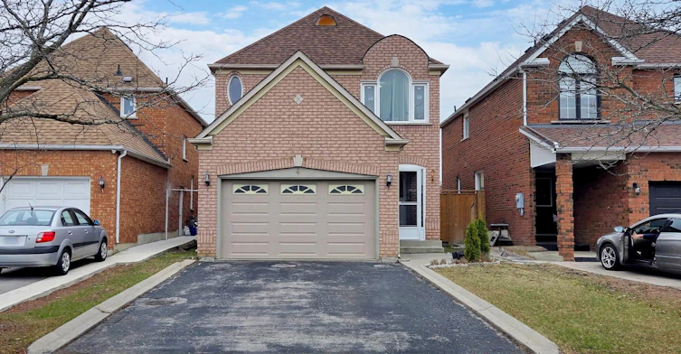 4 Treepark Street, Brampton, ON, L6R 1T3