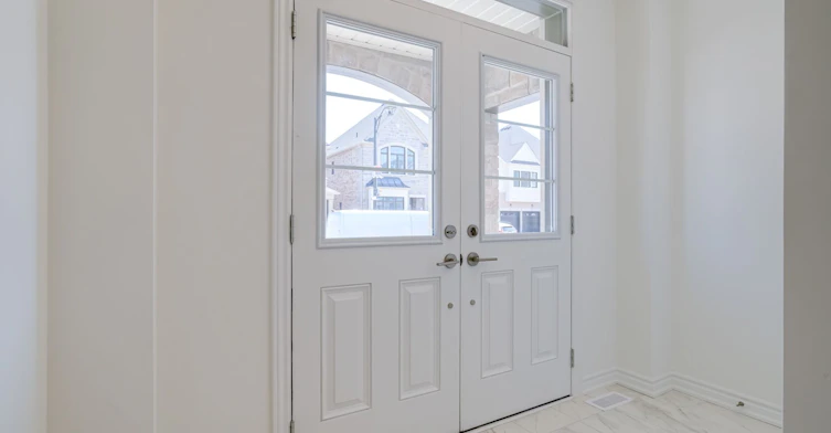 1481 Buttercup Court, Milton, ON, L9E 1G5 - 3