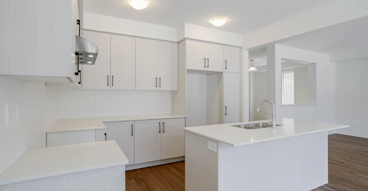 1481 Buttercup Court, Milton, ON, L9E 1G5 - 12