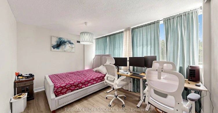 313-3590 Kaneff Crescent, Mississauga, ON, L5A 3X3 - 23