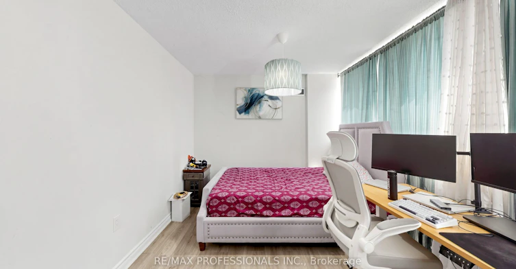 313-3590 Kaneff Crescent, Mississauga, ON, L5A 3X3 - 24