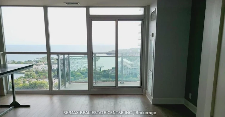 3011-33 Shore Breeze Drive, Toronto, ON, M8V 0G1