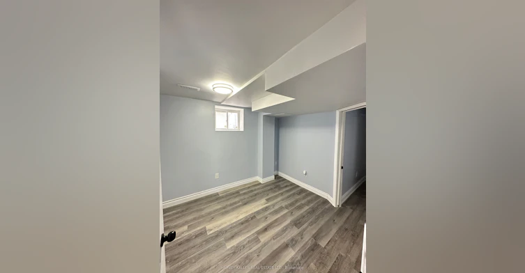 Bsmt-11 Blue Oak Avenue, Brampton, ON, L6R 1C1 - 3
