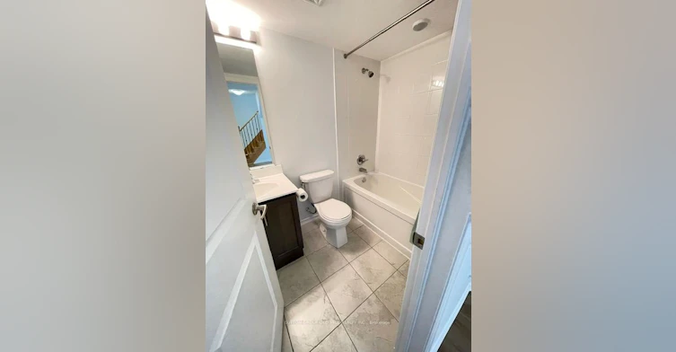 75-30 Fieldway Road, Toronto, ON, M8Z 0E3 - 9