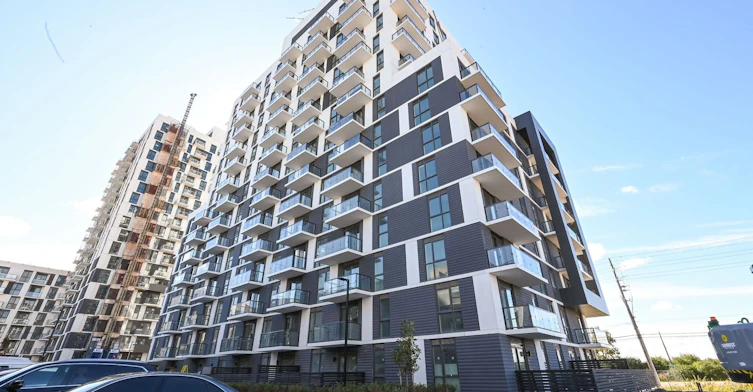 304-345 Wheat Boom Drive W, Oakville, ON, L6H 7X5 - 2