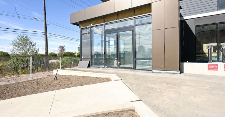 304-345 Wheat Boom Drive W, Oakville, ON, L6H 7X5 - 3