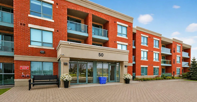 315-50 Via Rosedale Way, Brampton, ON, L6R 3Z7