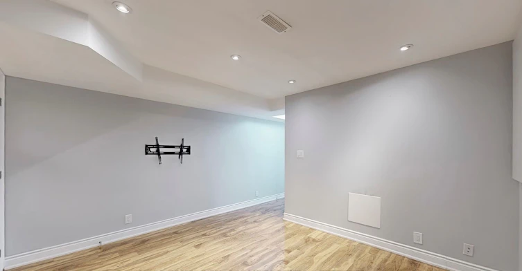 3822 Mcdowell Drive, Mississauga, ON, L5M 6X9 - 3