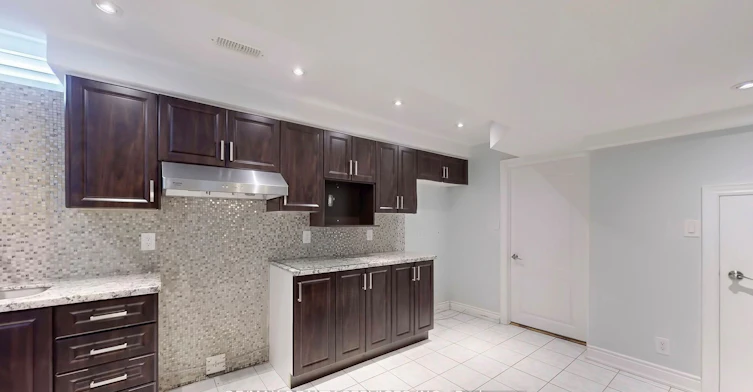 3822 Mcdowell Drive, Mississauga, ON, L5M 6X9 - 5