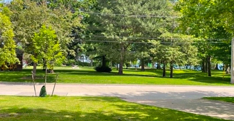 75 Cumberland Drive, Mississauga, ON, L5G 3N1 - 6