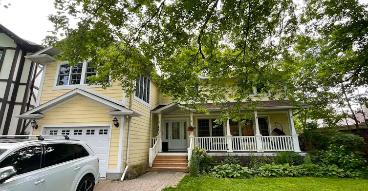 75 Cumberland Drive, Mississauga, ON, L5G 3N1 - 2