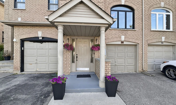 94 Provincial Place