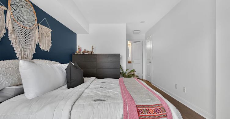 1204-1 Michael Power Place, Toronto, ON, M9A 0A1 - 11