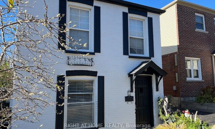 52 Beresford Avenue
