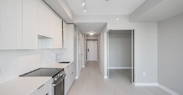 1407-3900 Confederation Parkway, Mississauga, ON, L5B 0M3 - 5