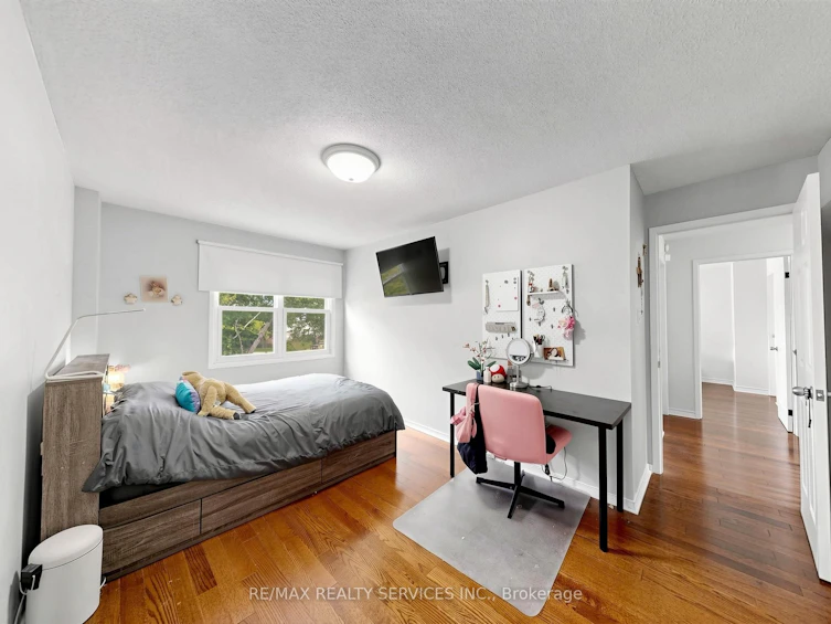 30 Mcgillivary Crescent, Brampton, ON, L6S 3P7 - 30
