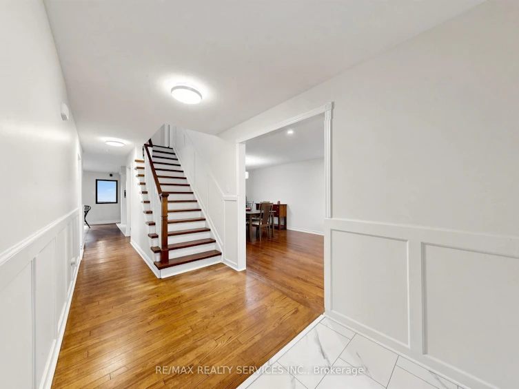 30 Mcgillivary Crescent, Brampton, ON, L6S 3P7 - 22