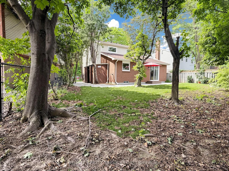 30 Mcgillivary Crescent, Brampton, ON, L6S 3P7 - 46
