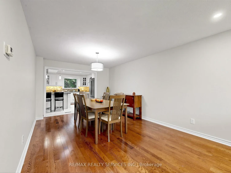 30 Mcgillivary Crescent, Brampton, ON, L6S 3P7 - 8