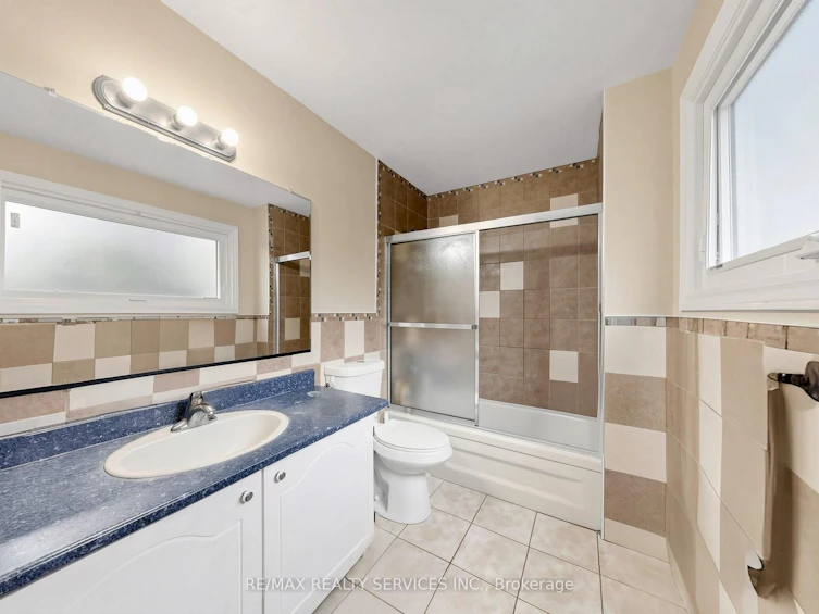 30 Mcgillivary Crescent, Brampton, ON, L6S 3P7 - 27