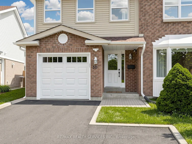 30 Mcgillivary Crescent, Brampton, ON, L6S 3P7 - 3