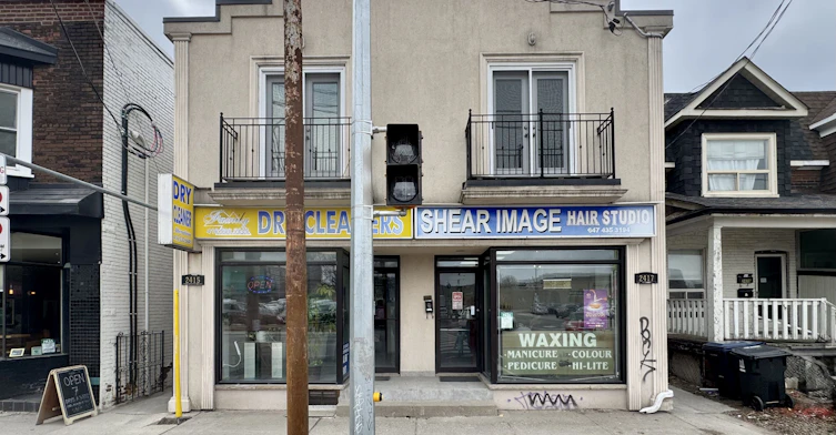 B1-2417 Dundas Street W, Toronto, ON, M6P 1X3 - 13