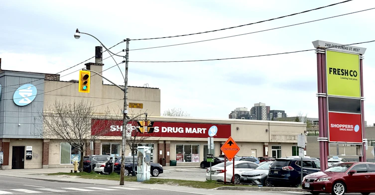 B1-2417 Dundas Street W, Toronto, ON, M6P 1X3 - 15