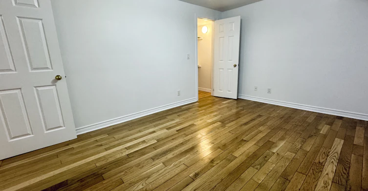 B1-2417 Dundas Street W, Toronto, ON, M6P 1X3 - 7