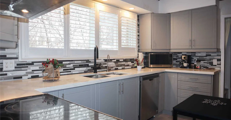 423 Scarsdale Crescent, Oakville, ON, L6L 3W6 - 5