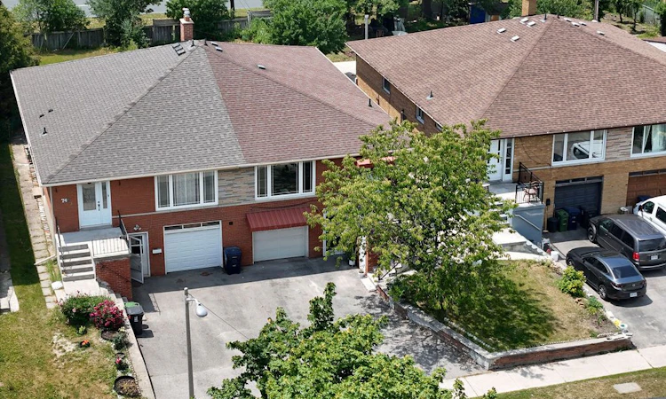 76 Felan Crescent