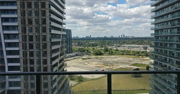 2004-20 Shore Breeze Drive, Toronto, ON, M8V 1A1 - 8