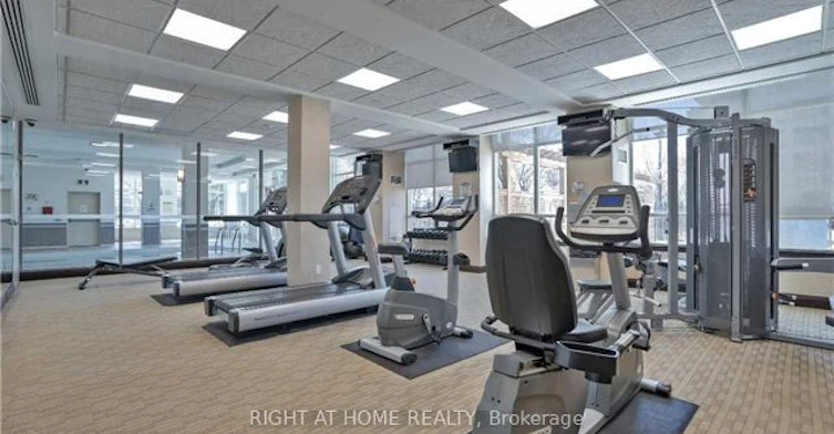 907-3504 Hurontario Street, Mississauga, ON, L5B 0B9 - 21