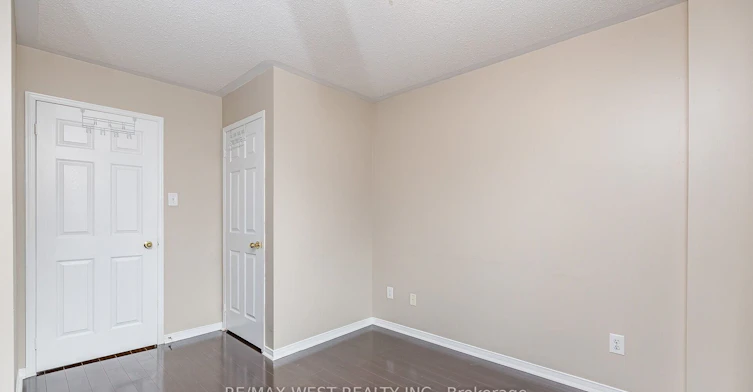 218-4975 Southampton Drive, Mississauga, ON, L5M 8E1 - 20