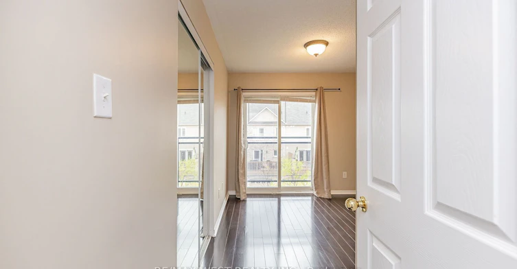 218-4975 Southampton Drive, Mississauga, ON, L5M 8E1 - 25