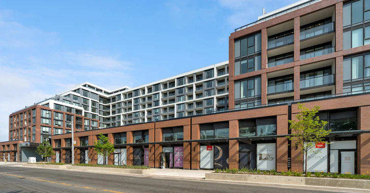 836-858 Dupont Street, Toronto, ON, M6G 0C1 - 2