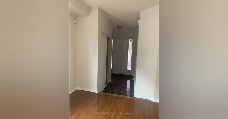 Upper-7227 Para Place, Mississauga, ON, L5W 1K4 - 6