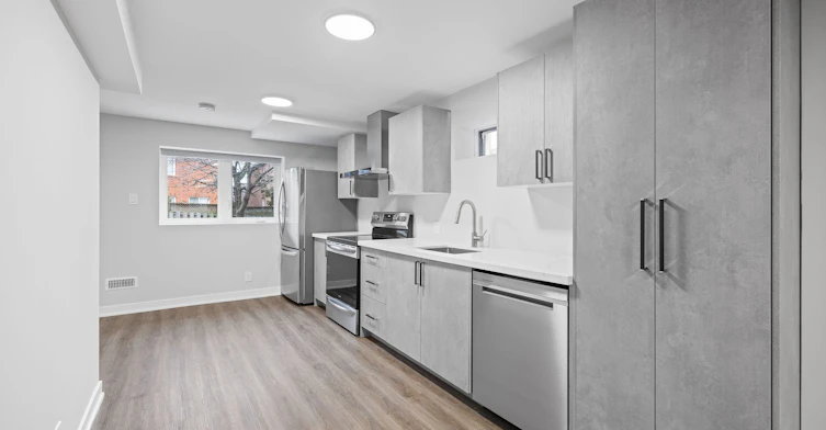 Lower-2648 Quails Run, Mississauga, ON, L5M 5K3 - 5